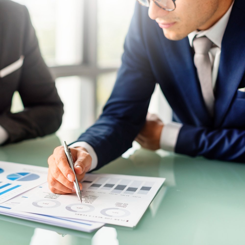 Why Choose Robbinex for Your Business Valuation?